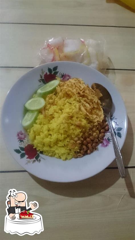 Menu At Nasi Kuning Hj Atik Restaurant Katapang