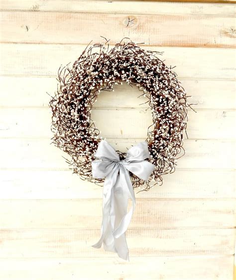 Wedding Decor-Wedding Wreath-Winter Weddings-SILVER & ANTIQUE WHITE Wreath-White Pearl Wreath ...