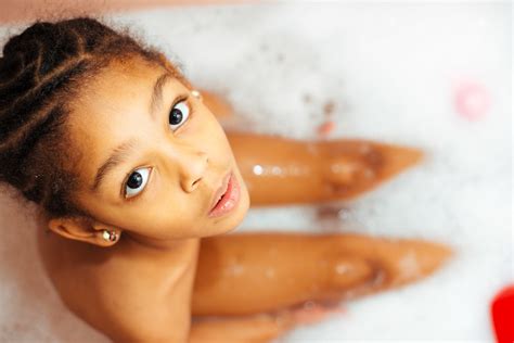 Bath Time Bath Girl Portrait Cute Soap Bathtub Eye Flickr