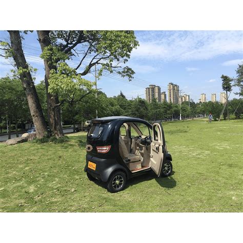 Green Transporter Q Runner 60v 45ah 1000w Bariatric 4 Wheel Enclosed Scooter In 2022 Mobility