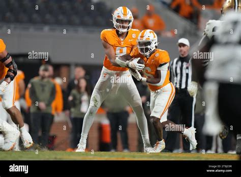 November Nico Iamaleava Of The Tennessee Volunteers Hands