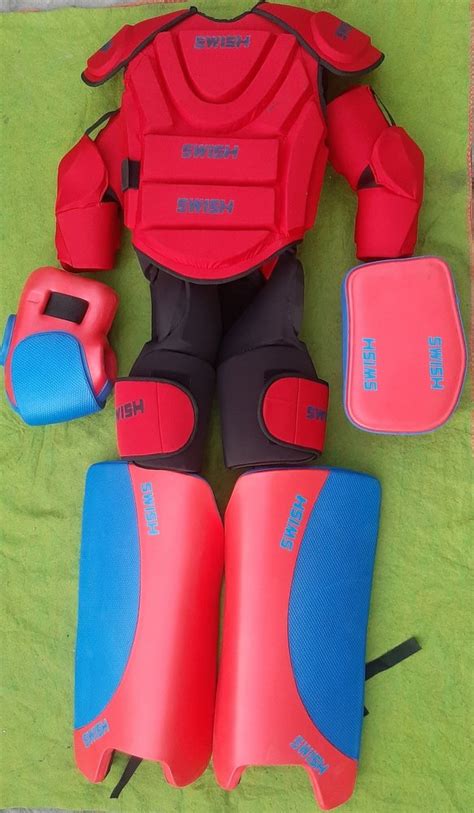 Hockey Goalie Equipment at Rs 12000/piece | Second Hand Hockey ...