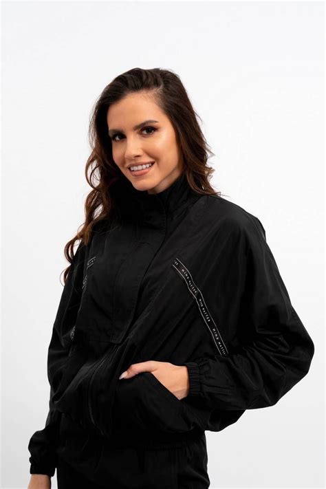 LEAH NYLON JACKET Black Mindmatter