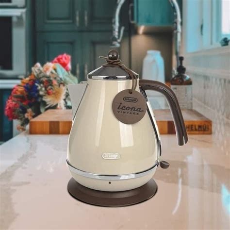 Ấm siêu tốc Delonghi Icona Vintage KBOV 2001.BG 1,7L màu be Shop Hàng Đức