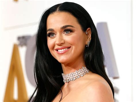 Katy Perry Smile 2022