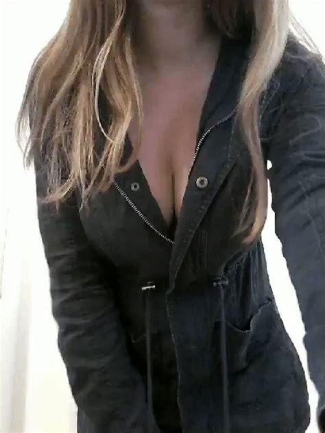 Donne Nude On Twitter Grandi Tette Https T Co 9RkvnbO4hq Donnenude Https T Co