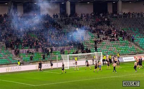 Olimpija and Maribor fans clash before Slovenian league match - Hools.net