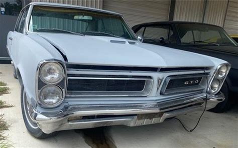 Solid Tri Power Project 1965 Pontiac GTO Barn Finds