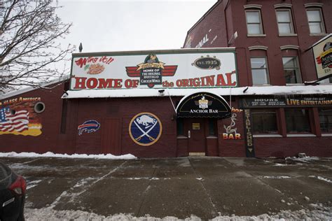 Best Buffalo Wings In America Are The Original At Anchor Bar In Buffalo