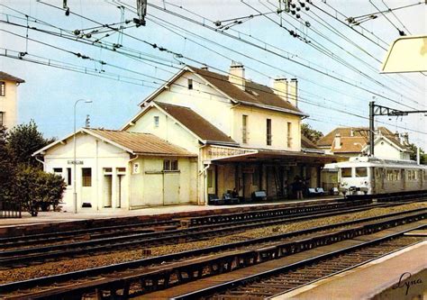 M Moire Ville On Twitter Saint Michel Sur Orge La Gare Rer Et