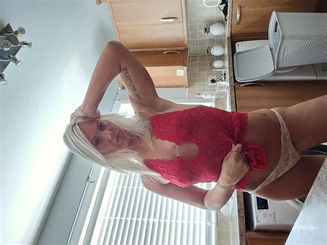 Mature Attraction Pics XHamster