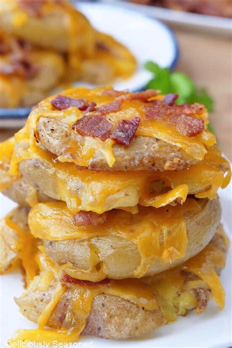 Cheesy Smashed Potatoes With Bacon Deliciously Seasoned