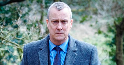 DCI Banks Star Stephen Tompkinson Makes His First Crown Court