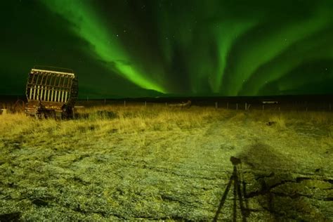 Photographing The Northern Lights In Iceland Ultimate Beginners Guide