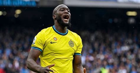 Chelsea get 3-word transfer message amid £187m triple Romelu Lukaku and ...