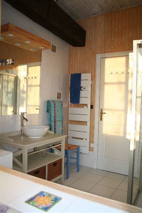 Le Lézard Bleu maison d hôtes gay dans le Gers naturistes bienvenus Guide Gay Gay