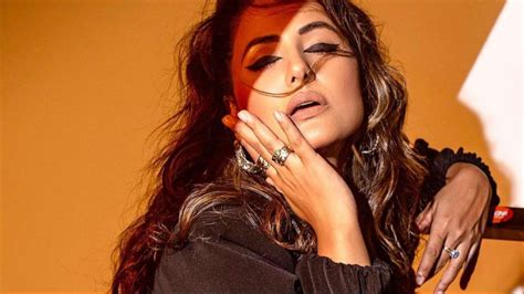 Hina Khan Oozes Boss Babe Vibes In Short Black Dress Drops Sexy Photos