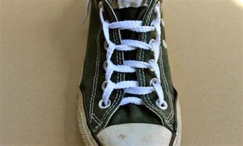 How To Lace Shoes Ladder Shoe Laces Ways To Lace Shoes How To Tie