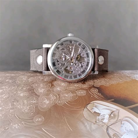 Часы наручные Tiny Grey механические прозрачные в интернет-магазине ...