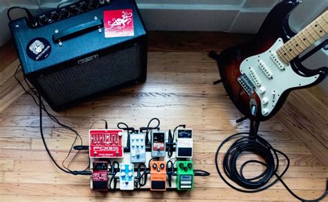 Reverb vs Delay Guitar Effects Pedals: What's the Difference? - Pro ...