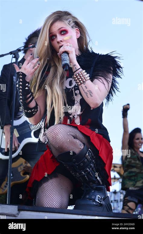 Avril Lavigne Performing Live At Day Of The Iheart Radio Music