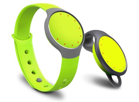 The 15 Best Fitness Tech Gifts | PCMag