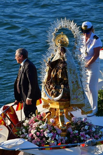 La Virgen Del Carmen De Calatrava Realiz Su Procesi N Fluvial Antes