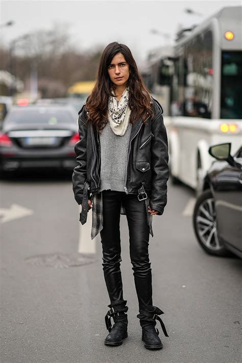 Biker boots: Είναι η νέα fashion εμμονή | VOGUE.GR