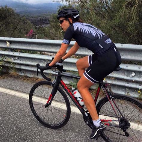 Juliana Buhring In Flow Jersey By Cycology Ultra Endurance Cyclist