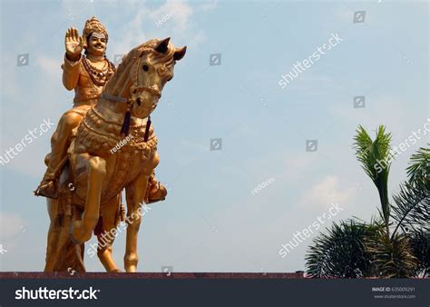 8 Basaveshwara Statue Images, Stock Photos & Vectors | Shutterstock