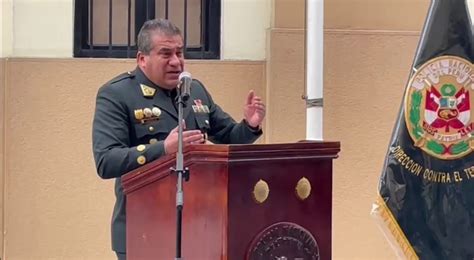 Polic A Nacional Del Per On Twitter El General Pnp Scar Arriola