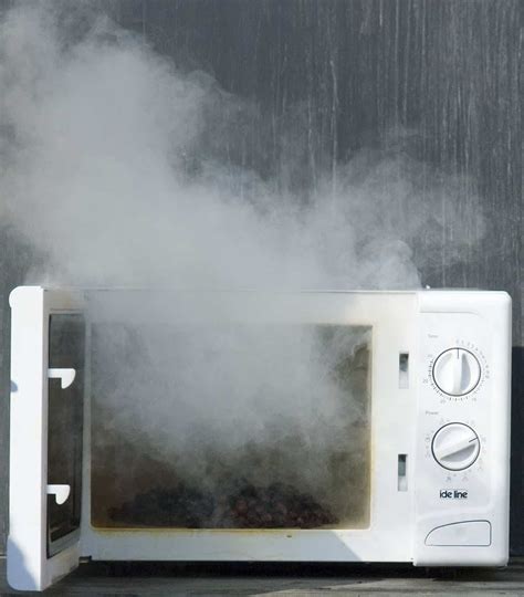 Microwave Oven Fire Safety Tips - Safe Home Services