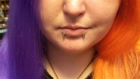 Snake Bites Piercing 55 Image Ideas Pros & Cons Care Lips - Right Piercing