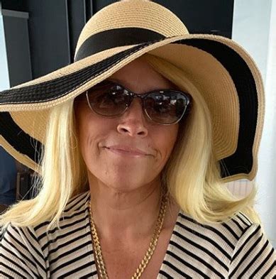 Beth Chapman - Biography Line