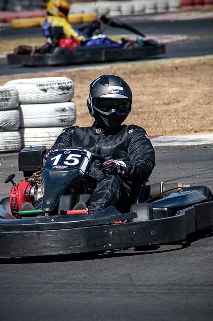 Corridas De Kart Raphael Cardozo Flickr