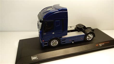 Iveco Stralis Metallic Blue Ixo