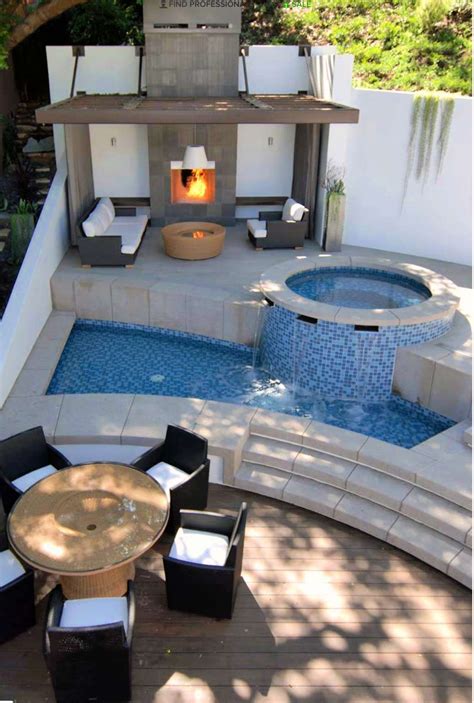 15 Hot Tub and Spa Designs