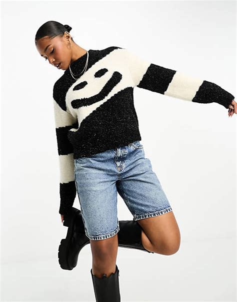 Monki Knitted Sweater With Volume Sleeves In Glitter Mono Stripe Yarn