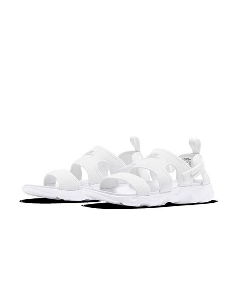 Nike Women S Owaysis Sport Sandals From Finish Line Macy S