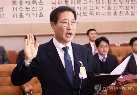 박성재 법무장관 취임검사 스스로 자세 가다듬어야 나무뉴스