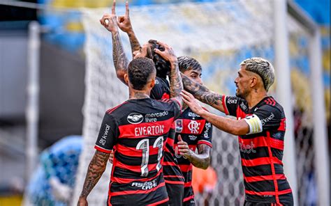 Flamengo Mant M Tabu E Continua Invicto Contra O Nova Igua U No Maracan