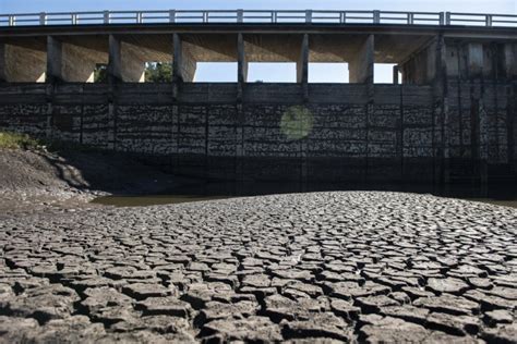 中南米100年ぶりの干ばつ長引き非常事態 東亜日報