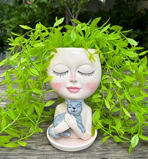 Comprar Head Plant Pot Face Planters Cute Lady Hugging Cat Succulent