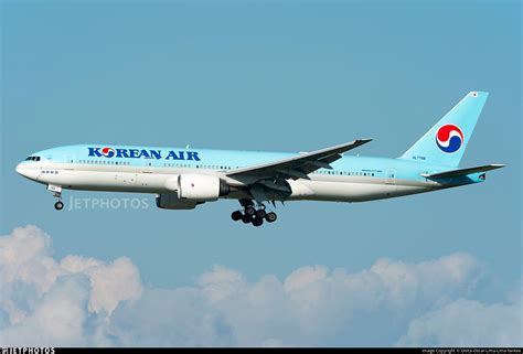 HL7766 Boeing 777 2B5 ER Korean Air Delta Oscar Lima Lima Yankee