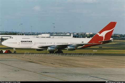 Vh Ecc Qantas Boeing B M Photo By Victor Pody Id