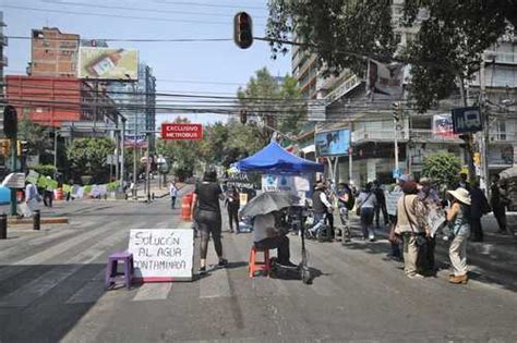 La Jornada Sigue El Bloqueo En Insurgentes Piden Vecinos Se Declare