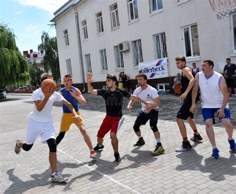 Street Basketball Tournament_8 Editorial Stock Image - Image of people ...