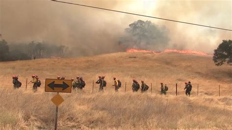 County Fire Burning Near Lake Berryessa Scorches 86000 Acres Video