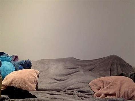 Wandasworld Naked Stripping On Cam For Live Sex Video Chat SexyPussy