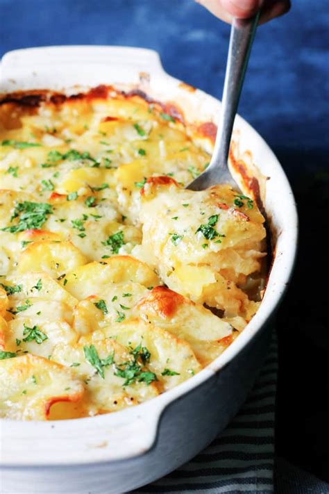 Boulangere Potatoes with Idaho® Potatoes, Rosemary & Gruyere - Eating ...